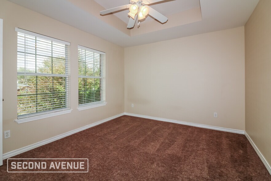 Building Photo - 7618 Cold Springs Dr