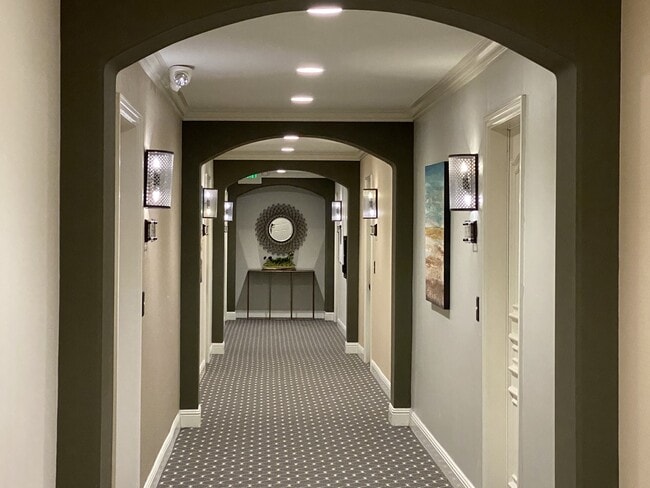 Building Photo - 7411 Herschel Ave