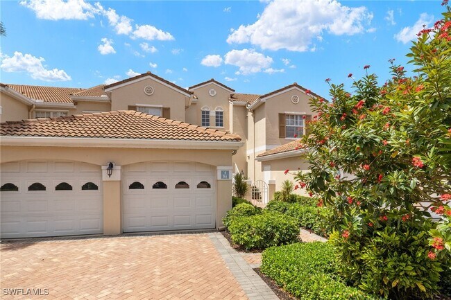 Building Photo - 8365 Excalibur Cir