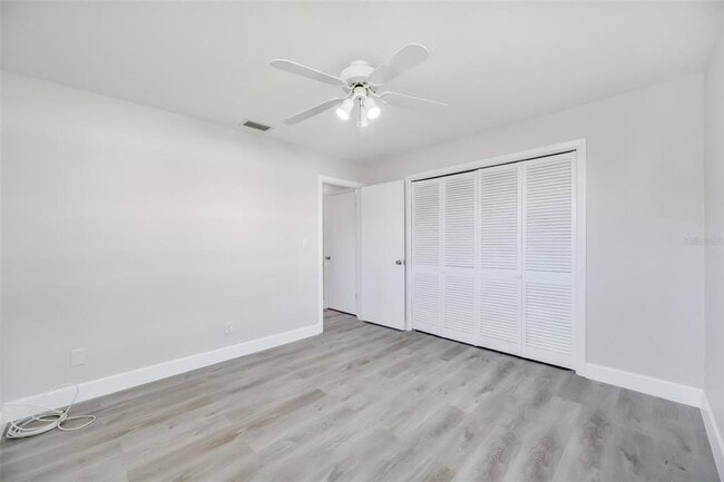 Building Photo - 11211 60th Ave N