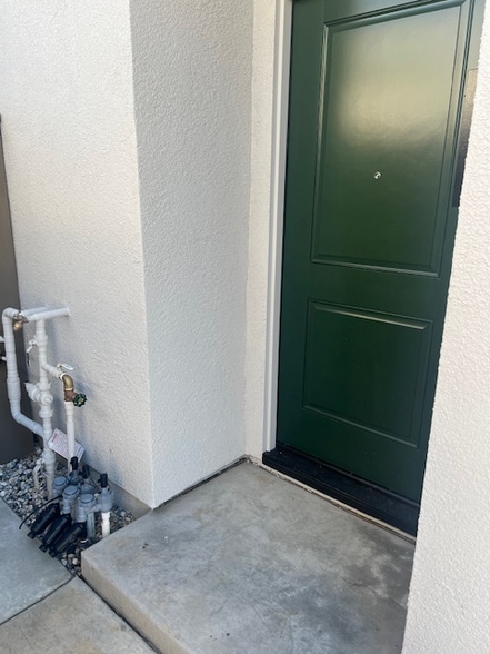 Building Photo - 8169 Trapper Rnch Rd