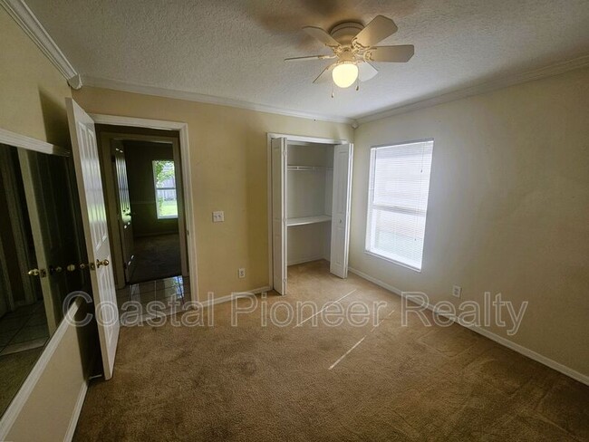 Building Photo - 9708 Dunscroft Ln