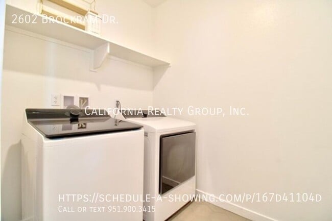 Building Photo - 2602 Brockram Dr