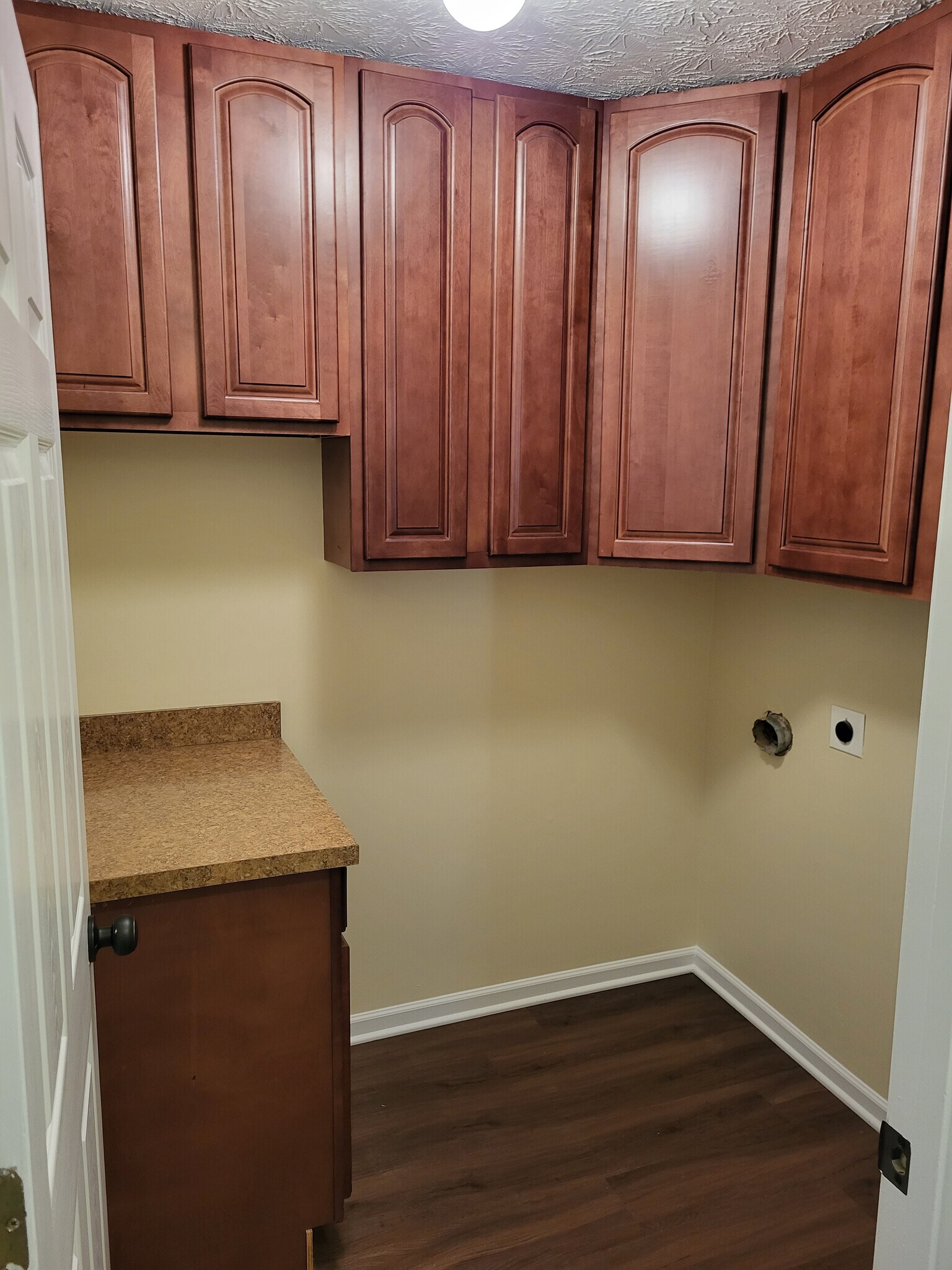 Building Photo - 4668 Eucalyptus Way