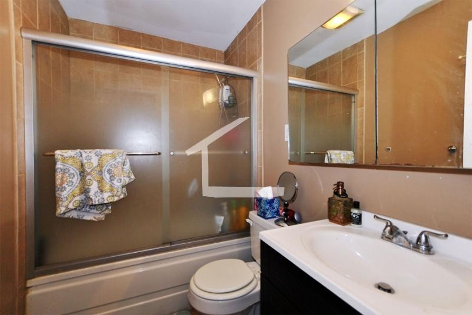 Building Photo - 31 Brainerd Rd