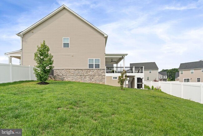 Building Photo - 7550 Mint Springs Ct