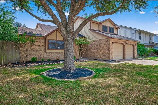 Building Photo - 15415 Swan Creek Dr