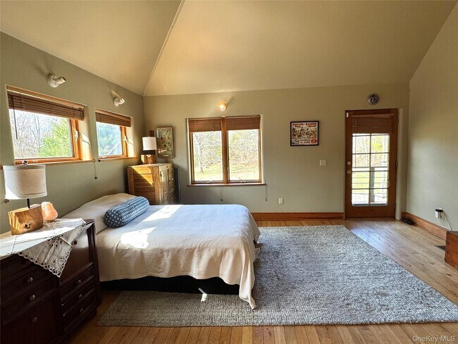 Building Photo - 22 Knight Rd