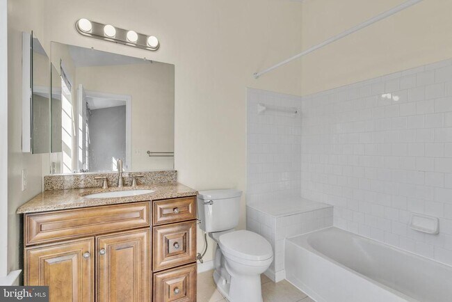 Building Photo - 1148 Cranston Ct