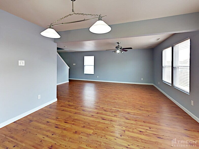 Building Photo - 3935 Kellybrook Dr