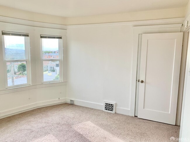 Building Photo - 775 Mangels Ave