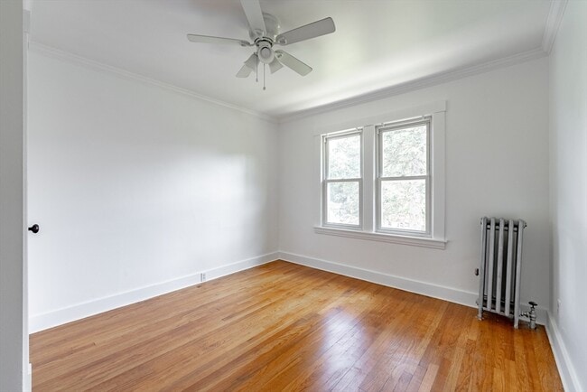 Building Photo - 120 Hillside Ave
