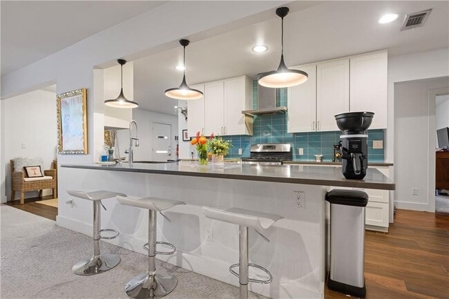 Building Photo - 5004 Westfield Dr