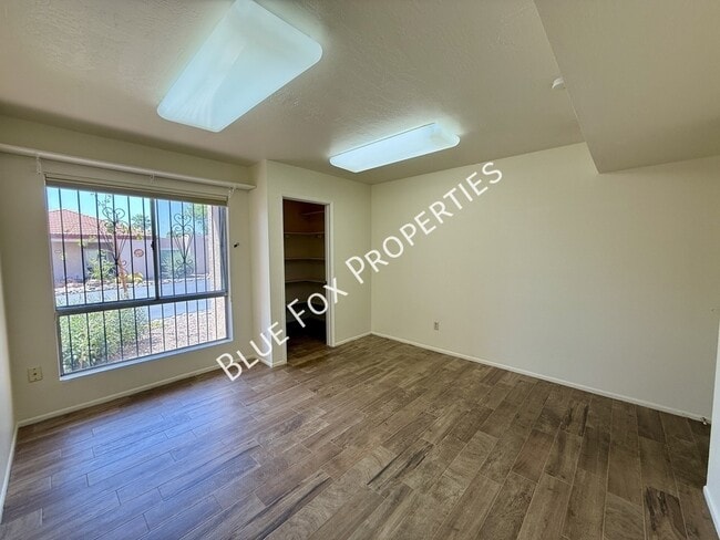 Building Photo - 4635 E Camino Rosa