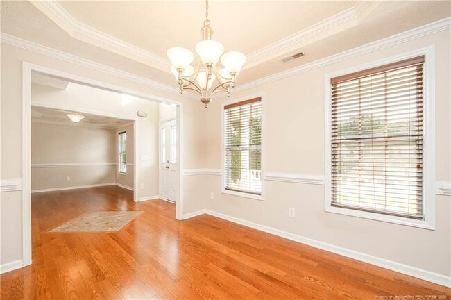 Building Photo - 355 Lockwood Dr
