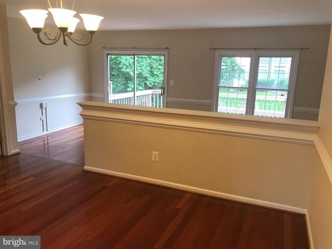 Building Photo - 12204 Apple Orchard Ct