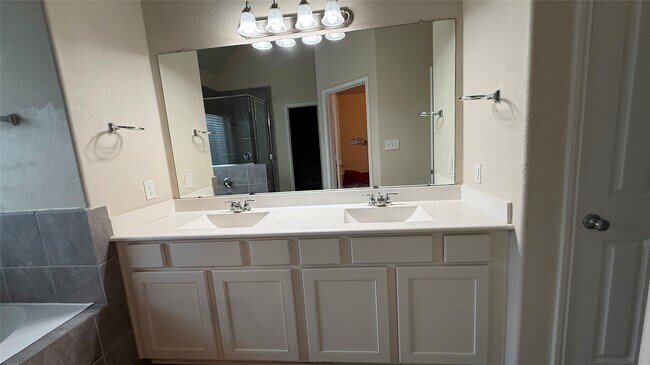 Building Photo - 31111 Oneawa Stone Way