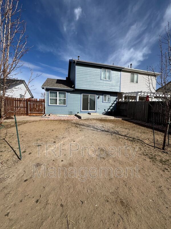 Building Photo - 2027 Birch Ave