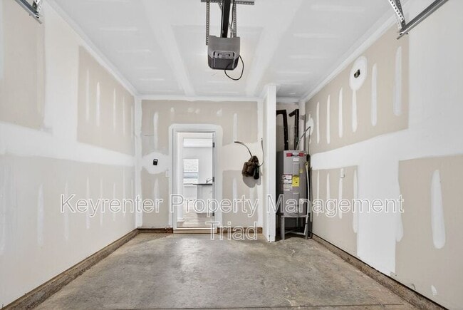 Building Photo - 3705 Nathans Wy