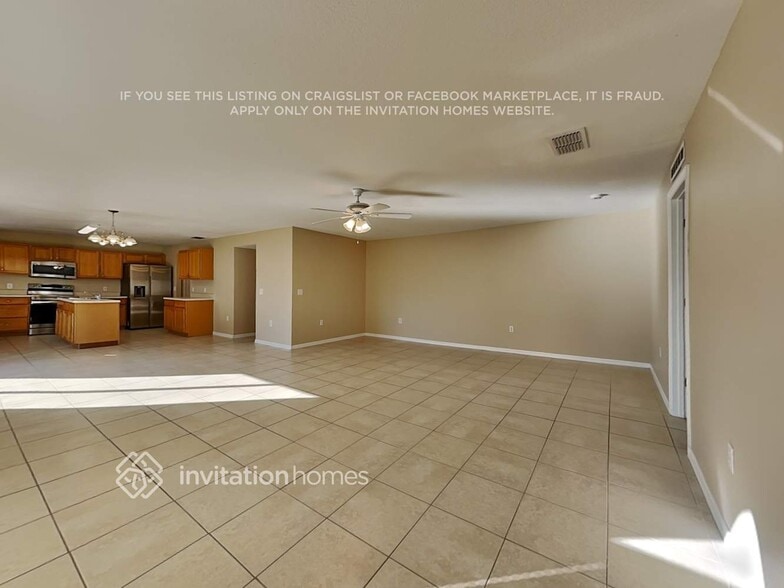 Building Photo - 356 Fish Hawk Dr