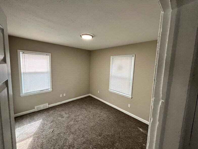 Building Photo - 18903 Freeland St