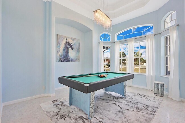 Building Photo - 16146 72nd Dr N