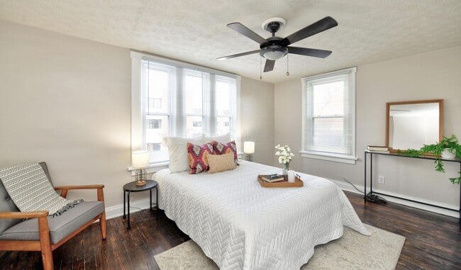 Building Photo - 1517 Hawthorne Ave