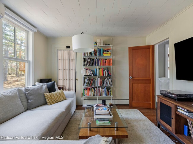 Building Photo - 20 Sherman Rd