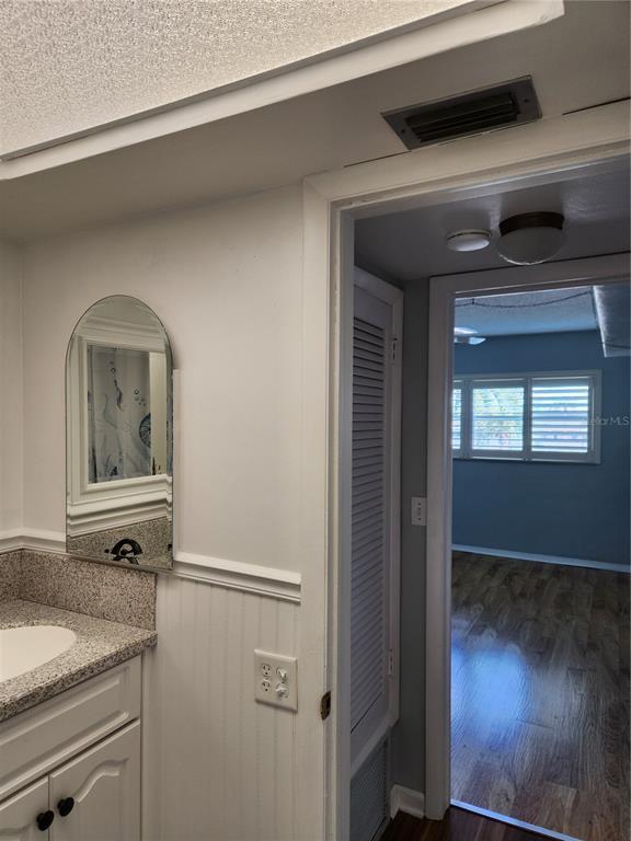 Building Photo - 300 64th Ave