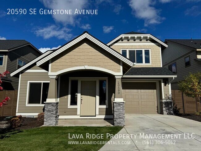 Primary Photo - 20590 SE Gemstone Ave