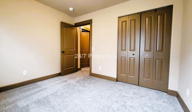 Building Photo - The Perfect 3 BD | 2.5 BA Home in Oregon C...
