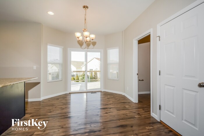 Building Photo - 121 Siena Dr