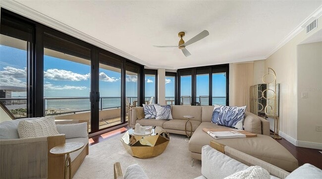 Building Photo - 575 Sanctuary Dr