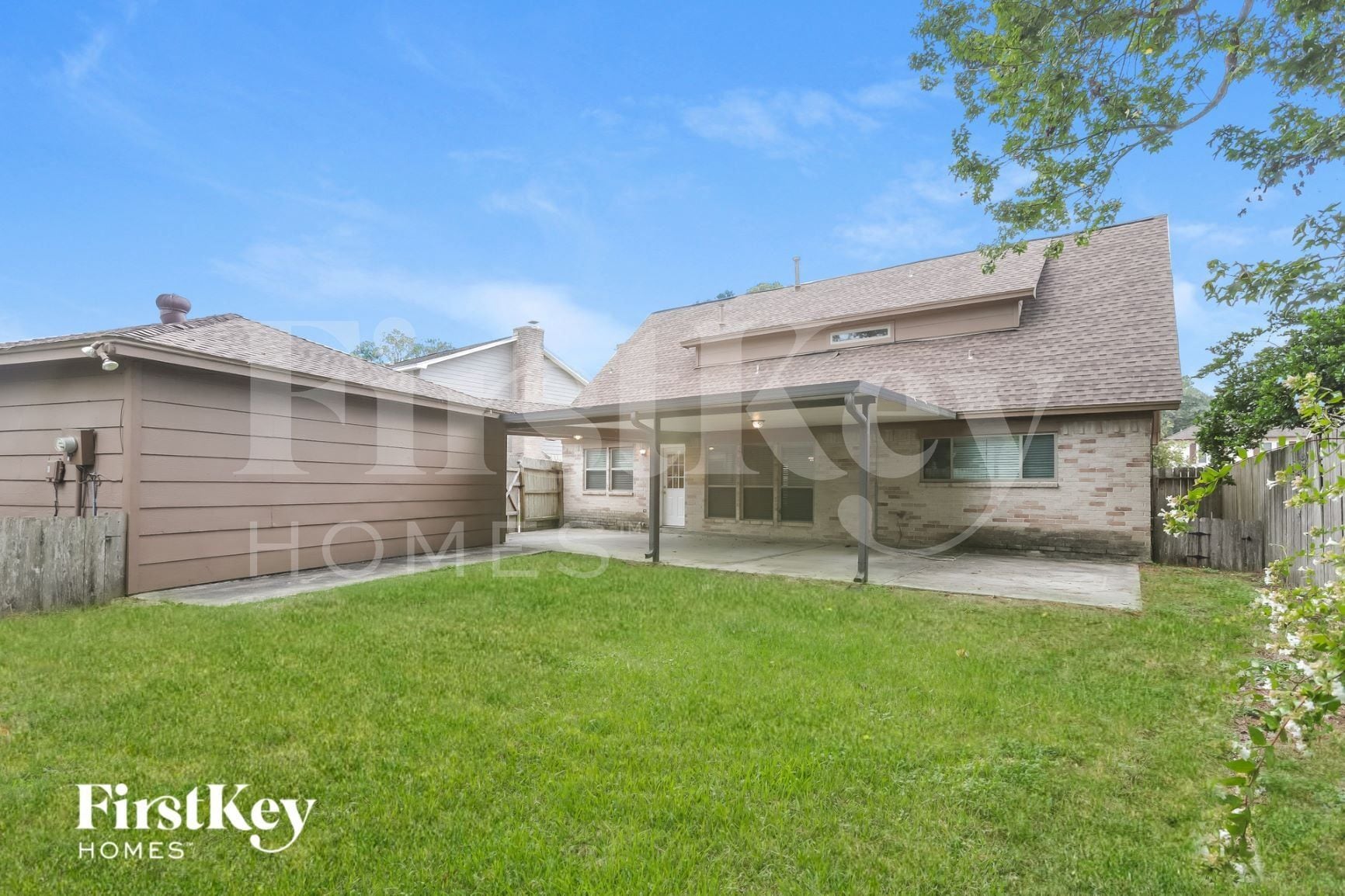 Building Photo - 7019 Rosebrook Cir