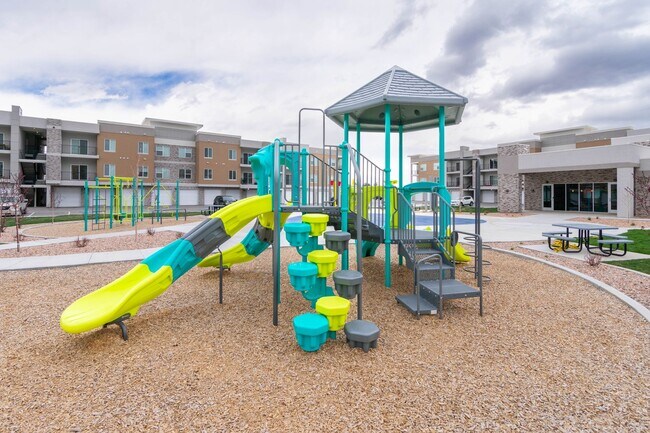 Building Photo - 2308 E 830 S