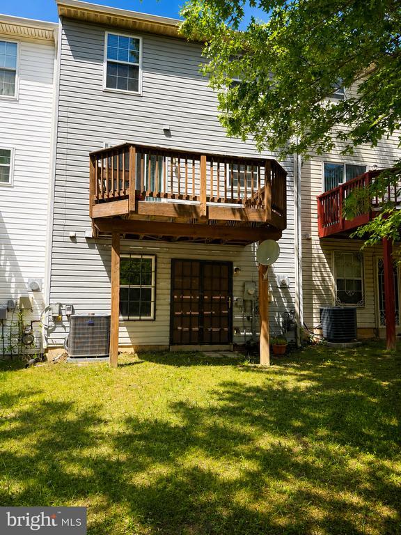 Building Photo - 8809 Francisco Ct