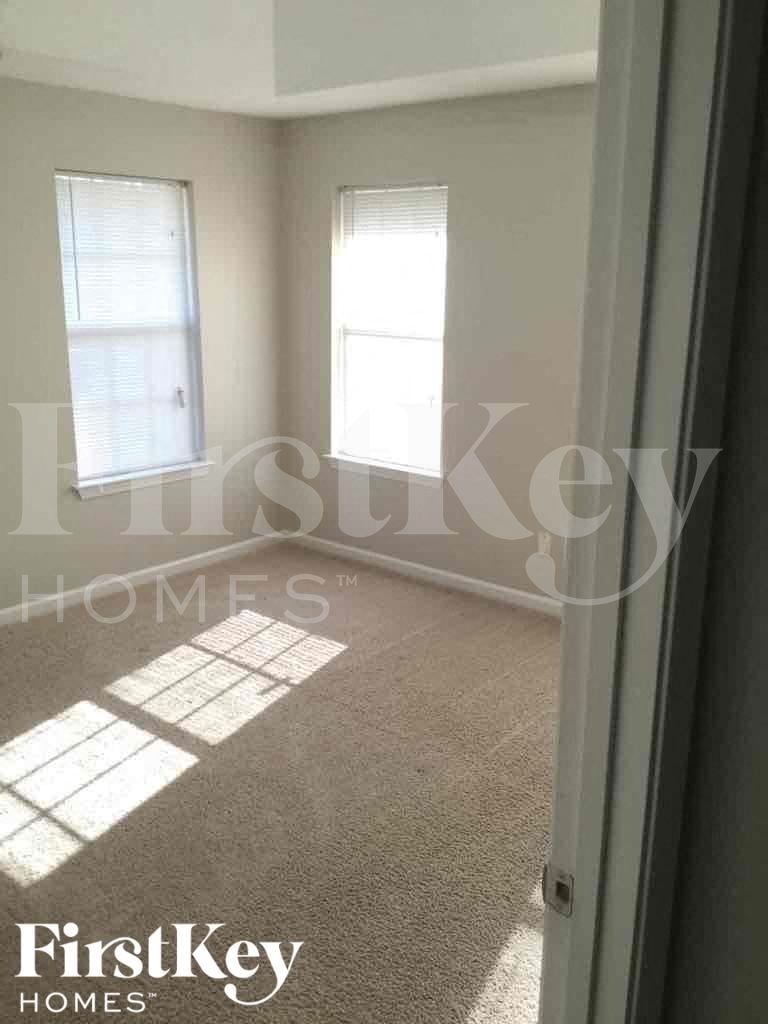 Building Photo - 5929 Duren Meadows Dr