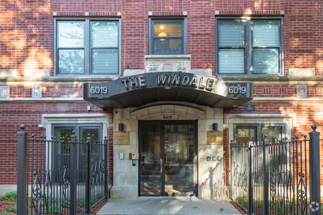 Building Photo - The Windale