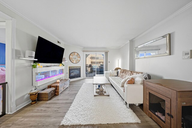 Building Photo - 1942 Tall Oaks Dr