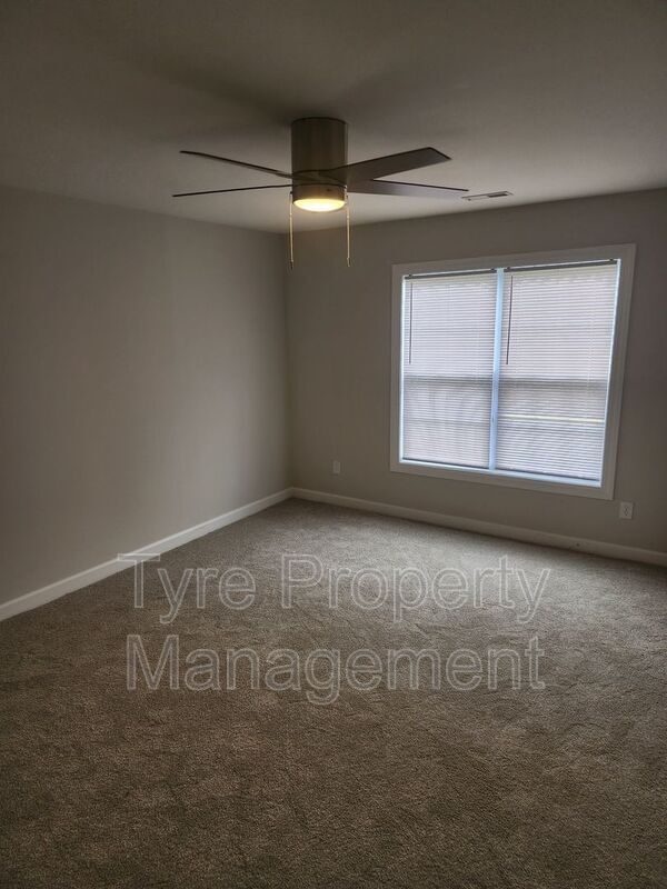 Building Photo - 2943 Kinsey Loop