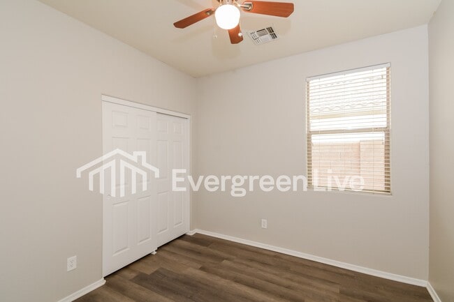 Building Photo - 18042 N 170th Ln