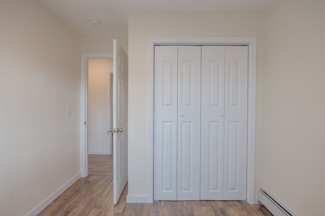 Building Photo - 2126 Rickert St