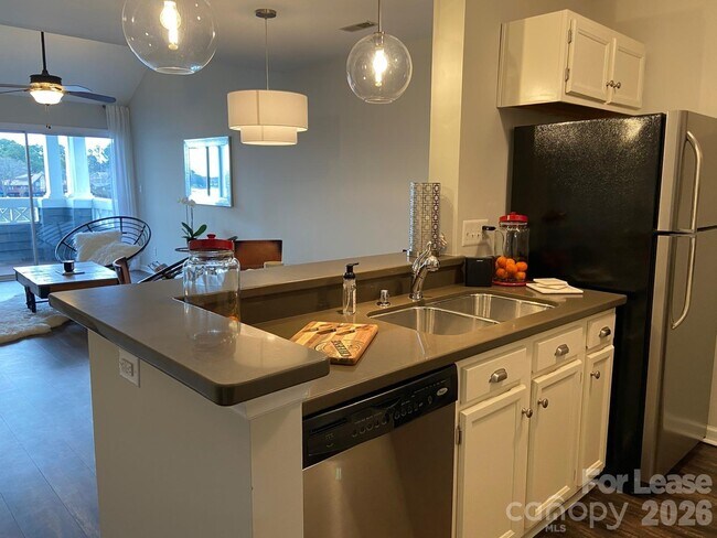 Building Photo - 18711 Vineyard Point Ln