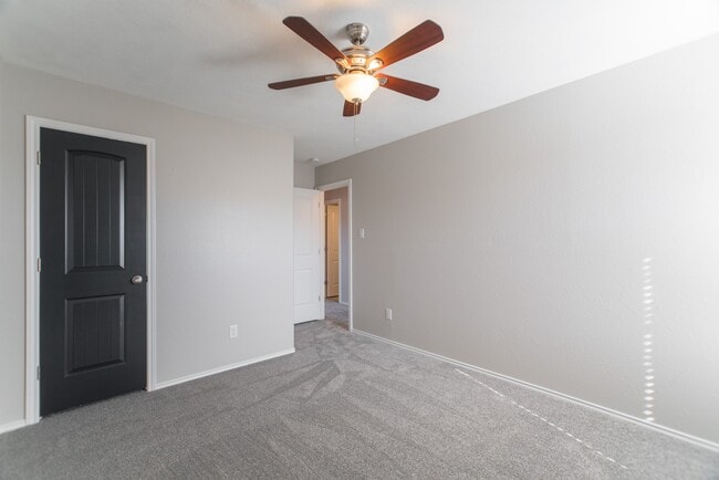 Building Photo - 7247 Basque Country Dr