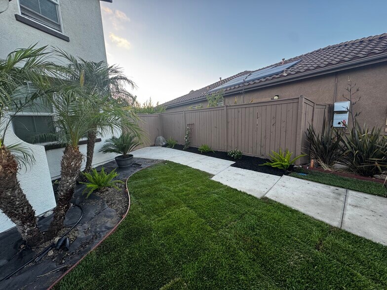 Building Photo - 3120 Toopal Dr