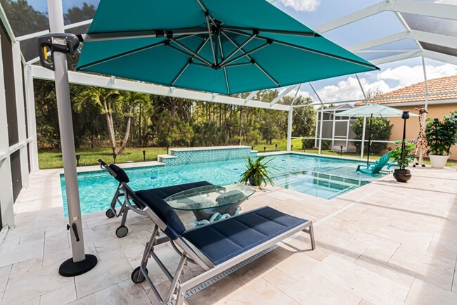 Building Photo - Seasonal or Annual Luxury Home With Pool i...