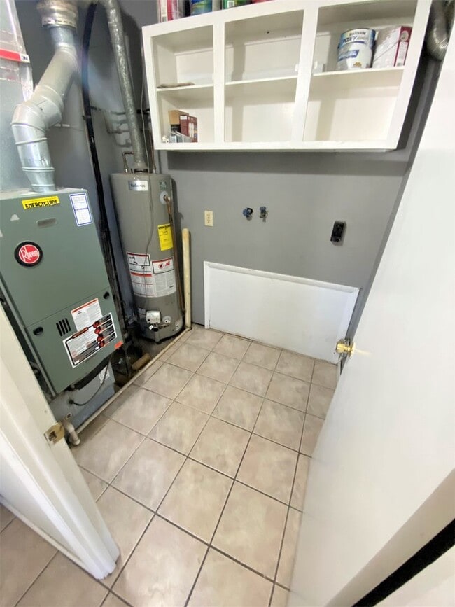 Building Photo - 3 Bedroom - Upper Arlington