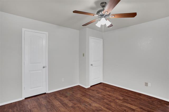 Building Photo - 2138 Meadow View Dr