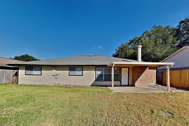 Building Photo - 11615 Bonaparte Dr