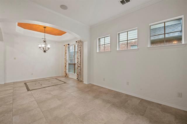 Building Photo - 2404 Windgate Dr